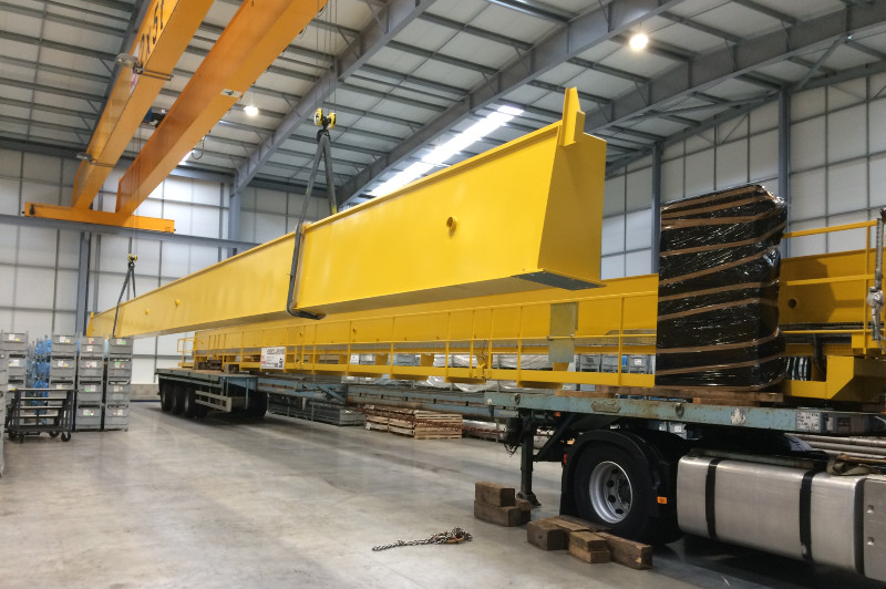 Overhead crane with a capacity of 10 tonnes